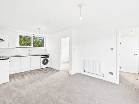 Ref: SM - Hyperion Walk - Photo 2