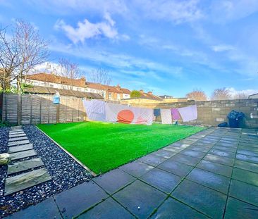 Wellington Avenue, Hounslow, TW3 3SX - Photo 3