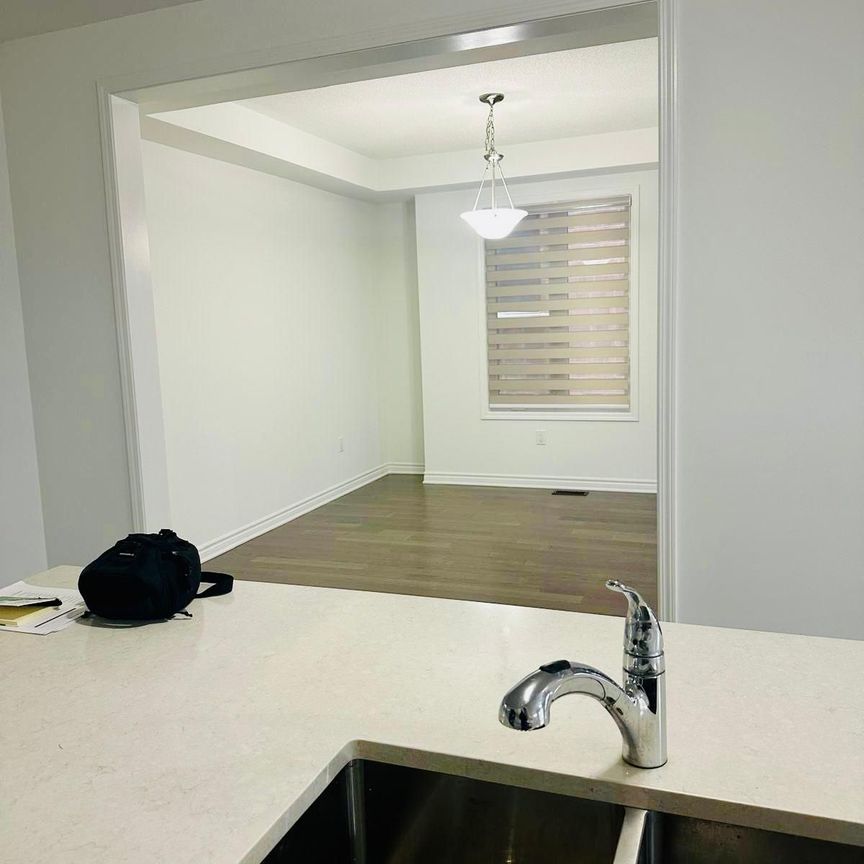 For Lease - 3109 Mulberry Lane, Pickering, Ontario - Photo 1