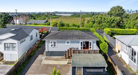 Tidy 2 bedrooms, Northcote - Photo 4