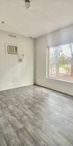 To Register & Apply For This Property, Please Use This Link: https://snug. com/ - Photo 3