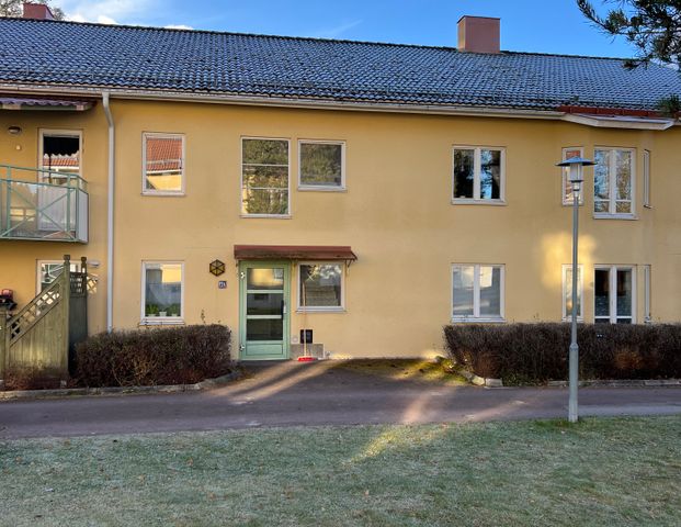 Centrumvägen 11A - Foto 1