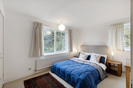 5 bedroom detached house to rent - Photo 4