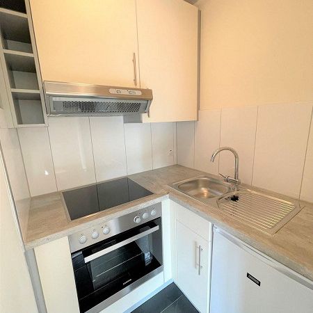 Kleines Studio, ideal für Pendler! - Photo 1