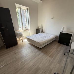 Location Appartement 2 pièces 42m² CHALAMONT 01320 - Photo 2