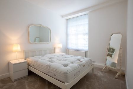 2 Bed Flat, Princes Gate, SW7 - Photo 2