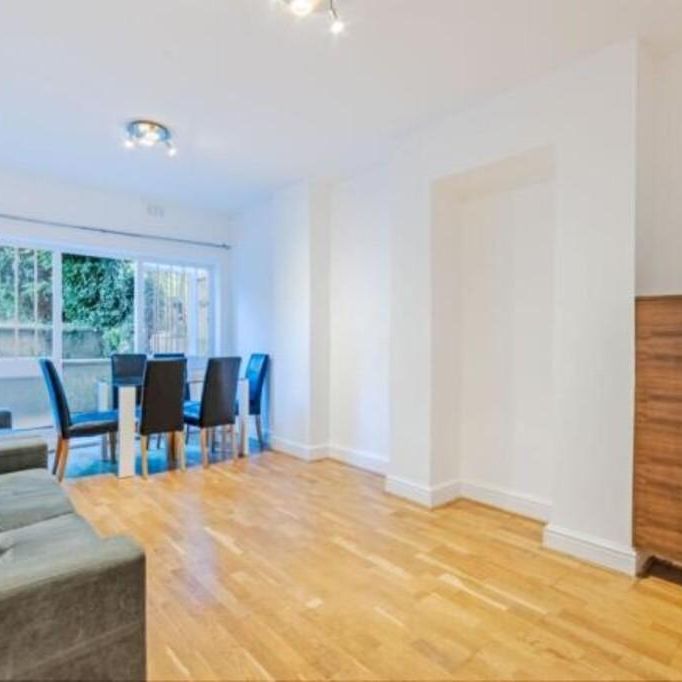 2 bedroom ground floor flat to rent - Photo 1
