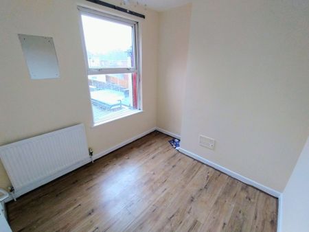 Hart Road, Wednesfield, Wolverhampton - Photo 4