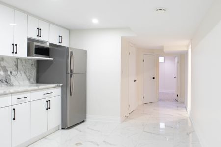 For Lease - 36 Electro Road, Toronto, Ontario - Photo 3