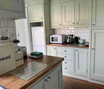 2 bedroom House To Let - Photo 1