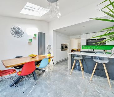 2 bedroom semi-detached house to rent - Photo 3