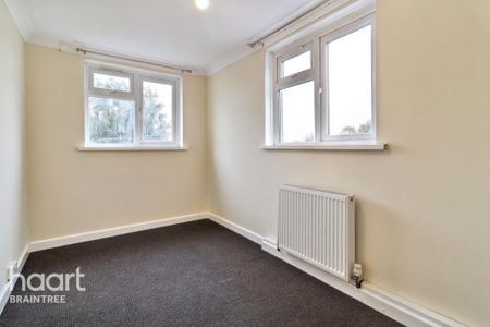 3 bedroom apartment to rent - Photo 5