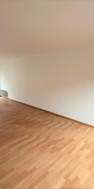 Appartement à louer 2 pièces 58.4m² - Photo 1