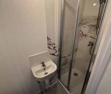 2 bedroom house share to rent - Photo 6