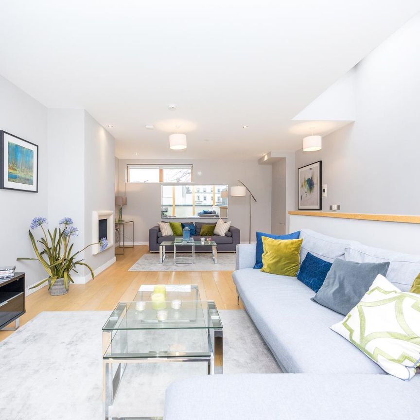 2 Edward Place, Bloomfield Avenue, Donnybrook, Dublin 4, D04 W6X6. - Photo 1