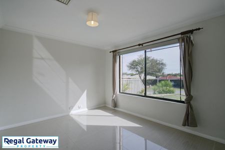 12 Narcissus View, BEELIAR WA 6164 - Photo 4