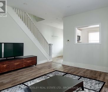 5 HERRICK AVENUE, St. Catharines, Ontario, L2P2S7 - Photo 1