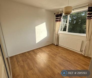 4 bedroom terraced house to rent - Photo 2