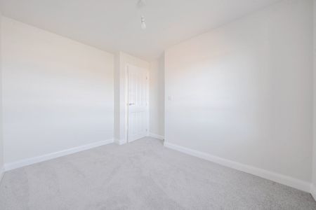 Southwold Drive, Hampton Beach, PETERBOROUGH - Photo 4