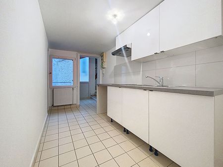Appartement T3 Linas à louer - Photo 2
