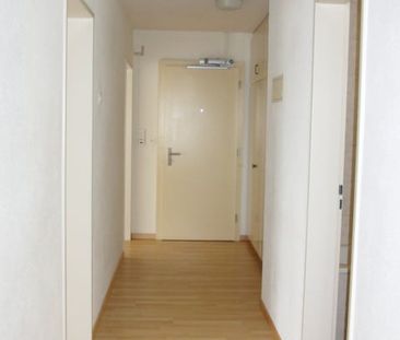 schöne und geräumige 3-Zimmer-Wohnung im 11. OG mit herrlicher Auss... - Photo 4