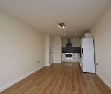 Nayland Court, Market Place, Romford, RM1 - Photo 5