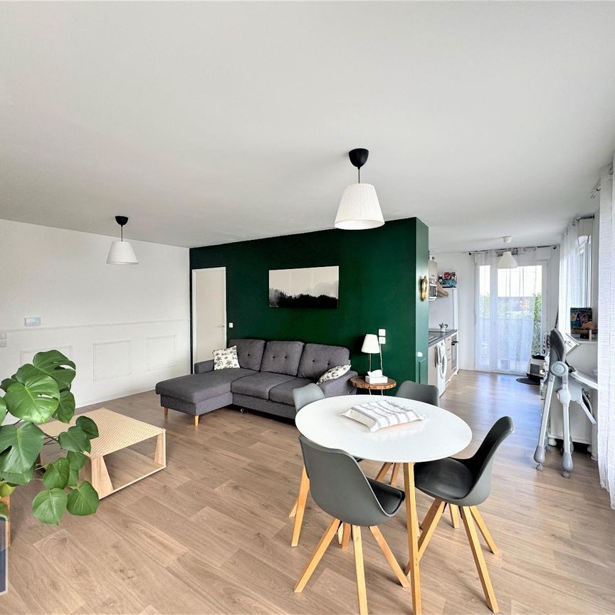 Location Appartement 3 pièces 75m² LILLE 59000 - Photo 1