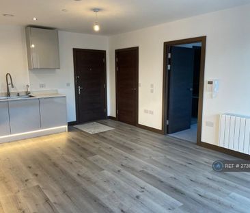 1 bedroom flat to rent - Photo 5