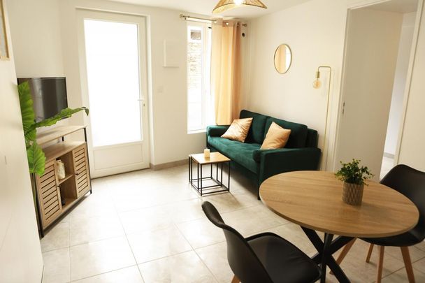 Location Appartement 2 pièces Meublé 29m² NIORT 79000 - Photo 1