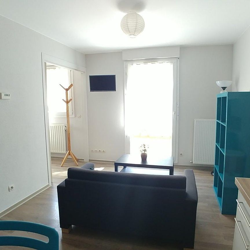 Location Appartement 1 pièce 31m² LILLE 59000 - Photo 1