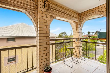 Perfectly Positioned Coastal Unit with Ocean Breezes - Photo 5