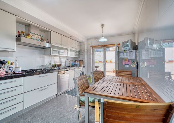 Apartamento T2 em Setúbal