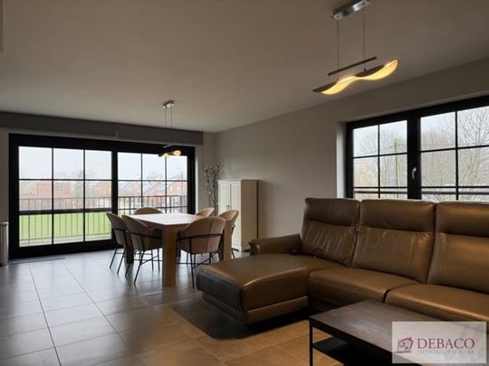 Appartement te huur - Photo 1