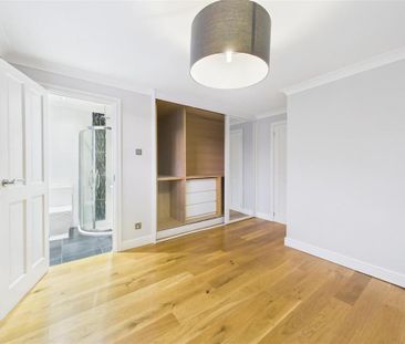 3 bedroom detached house to rent - Photo 4