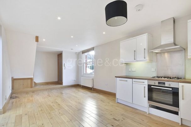 2 bedroom flat to rent - Photo 1