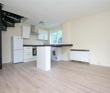1 bedroom end of terrace house to rent - Photo 1