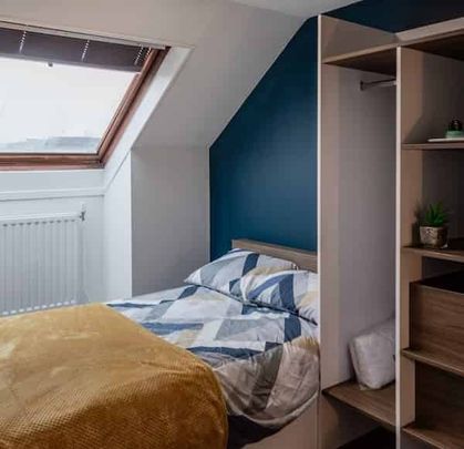 Five Bed Silver - Photo 1