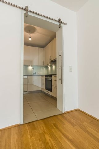 ++NEU++ Porzellangasse, Bestlage im Servitenviertel, 3-Zimmer + halboffene Küche! **GRÜNRUHELAGE** verfügbar ab 01.08.23 - Foto 3