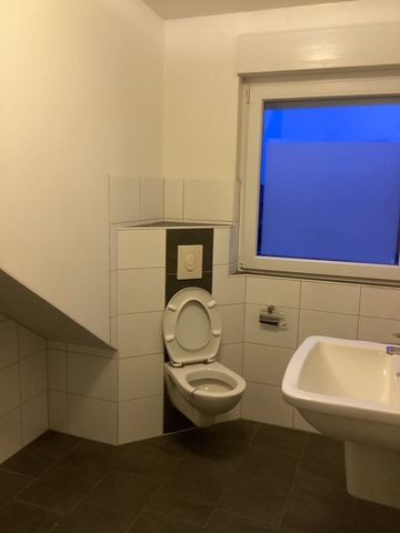 zentrales 1-Zimmer Apartment mit Einbauküche - Photo 4