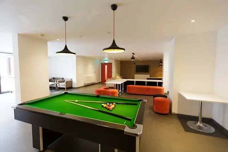 Silver Studio - Photo 2