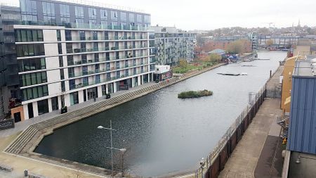 2 Bed Flat, City Road, EC1V - Photo 5
