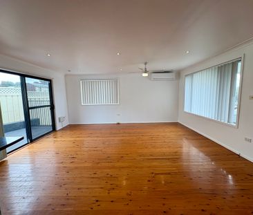 Comfortable Living in Kanahooka - Photo 2