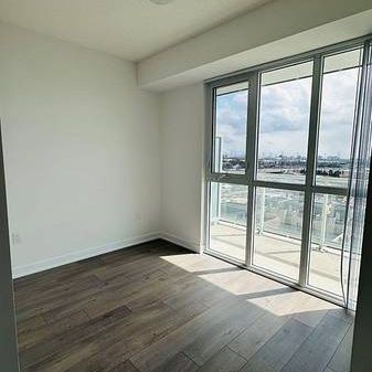 Highway 7/Jane Brand New 1Bdrm Corner Lrg Balcony Modern Kitchen - Photo 1