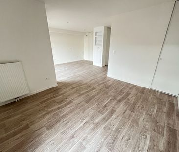 Location Appartement 1 pièce 38m² - Photo 2