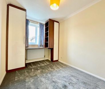 4 bedroom detached house to rent - Photo 6