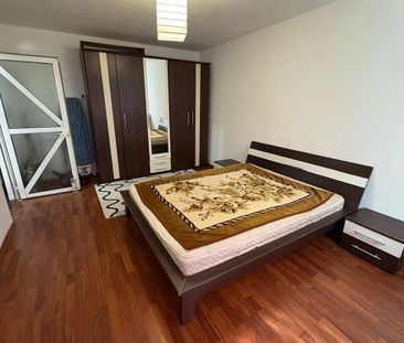 2 camere de inchiriat zona podul de fier paduri 430 euro liber - Photo 2