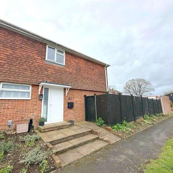 Dawnay Road, Great Bookham, Leatherhead, KT23 - Photo 1