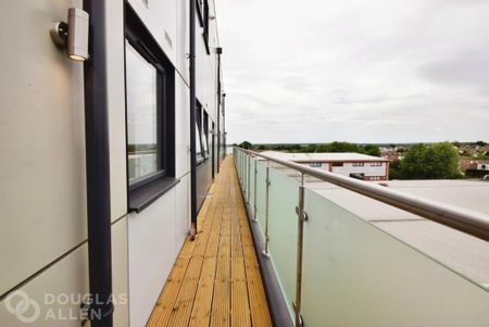 2 bedroom apartment to rent - Photo 5