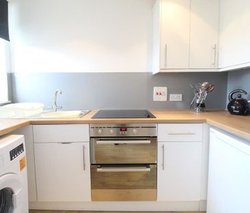 Gairn Terrace, Top floor, AB10 - Photo 5