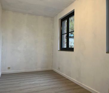 Gerenoveerde woning met 3 kamers op idyllische locatie in hartje Br... - Photo 3